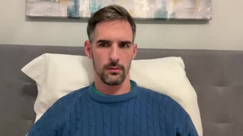 Snapshot of gizzlemcclizzle chatting on December 18, 5:02 am Chad Thunderstroke and Bianca online show from December 18, 5:02 am