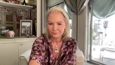 Snapshot of gl1tter_barbie chatting on May 27, 9:50 am Gl1tter Barbie online show from May 27, 9:50 am
