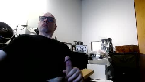 glaikind925958 online show from May 8, 3:01 am