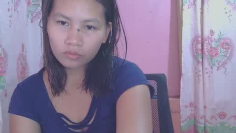 Snapshot of glamgoddess23 chatting on October 23, 12:54 am glamgoddess23 online show from October 23, 12:54 am