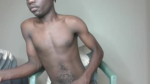 Snapshot of glane_ chatting on December 6, 3:52 am James online show from December 6, 3:52 am
