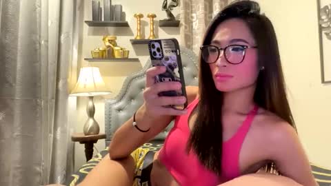 Snapshot of gleiahong chatting on May 27, 12:24 pm gleiahong online show from May 27, 12:24 pm