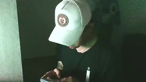 glen_connor_11 online show from January 16, 6:34 pm