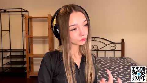 Snapshot of glennbloebaum chatting on November 21, 11:09 am Catalina online show from November 21, 11:09 am