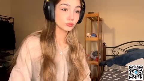 Snapshot of glennbloebaum chatting on November 29, 11:02 am Catalina online show from November 29, 11:02 am