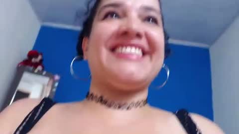 Snapshot of glennddastar chatting on August 1, 9:57 pm GlennddaStar online show from August 1, 9:57 pm