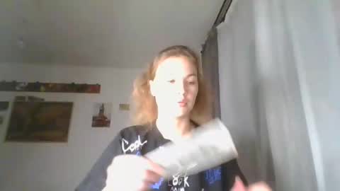 Snapshot of glitter_doll chatting on January 11, 5:40 pm glitter_doll online show from January 11, 5:40 pm