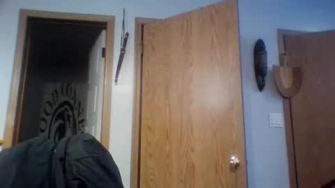 Snapshot of globalmovement chatting on January 17, 10:34 pm globalmovement online show from January 17, 10:34 pm