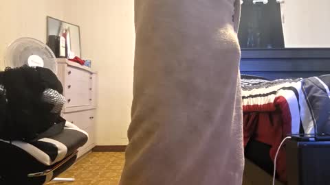 glomightyj online show from May 17, 6:37 pm