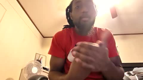 glomightyj online show from May 31, 4:25 pm