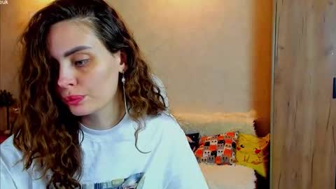 Gloria Wood online show from November 12, 4:18 pm