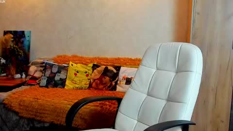 Gloria Wood online show from May 15, 8:16 pm
