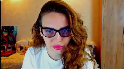 Gloria Wood online show from July 11, 7:27 pm