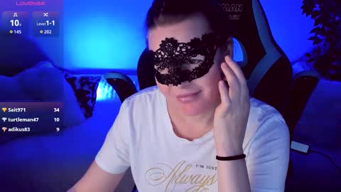 gloriagrays online show from October 20, 8:31 pm