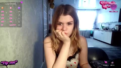  Roxy  online show from February 24, 12:59 pm