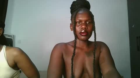 glossybabe77 online show from March 2, 6:48 pm