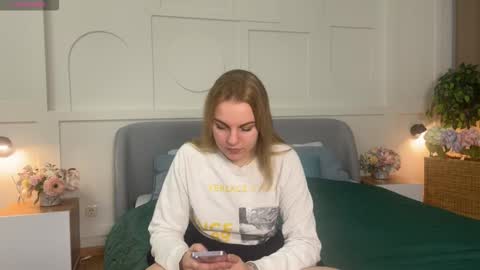 Margo online show from March 12, 1:34 am