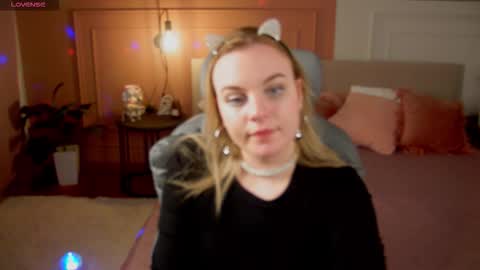 Margo online show from March 22, 1:31 am