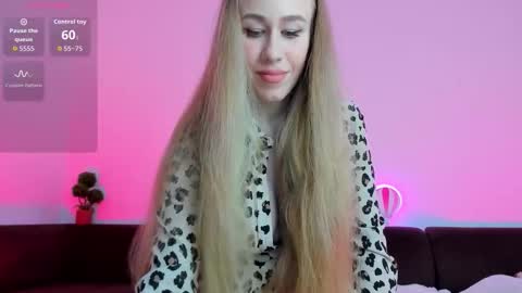 Alice online show from November 29, 10:35 pm