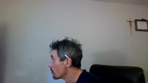 Snapshot of gmang4242 chatting on May 9, 4:23 pm gmang4242 online show from May 9, 4:23 pm