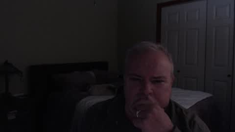 Snapshot of gmctruckguy chatting on December 7, 9:44 pm gmctruckguy online show from December 7, 9:44 pm