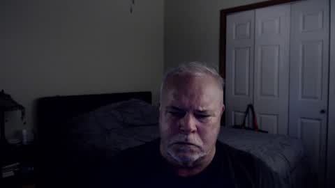 Snapshot of gmctruckguy chatting on October 9, 6:28 pm gmctruckguy online show from October 9, 6:28 pm