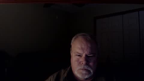 Snapshot of gmctruckguy chatting on December 4, 10:07 pm gmctruckguy online show from December 4, 10:07 pm