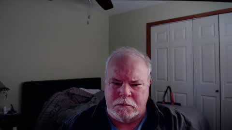 gmctruckguy online show from April 9, 6:24 pm