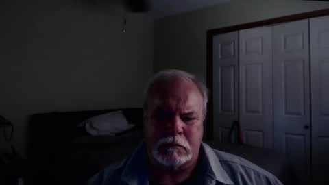 gmctruckguy online show from June 3, 9:20 pm
