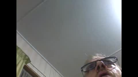 Snapshot of gmjavenger chatting on October 12, 8:57 am PencilDick online show from October 12, 8:57 am