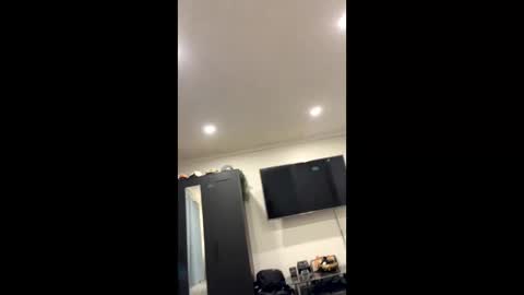 gnarcoticscrew online show from May 15, 11:23 pm