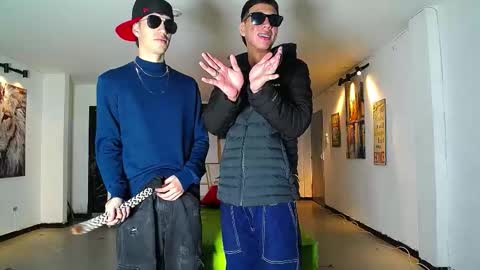 THOMAS AND DAMIAND online show from November 17, 6:14 pm