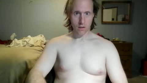 Snapshot of gnger31foru chatting on June 7, 1:21 am Steven Meadow online show from June 7, 1:21 am