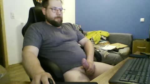 Snapshot of gnik_labinnah chatting on June 11, 8:51 pm gnik_labinnah online show from June 11, 8:51 pm