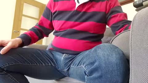 Snapshot of goallnightlong69 chatting on February 5, 11:34 am goallnightlong69 online show from February 5, 11:34 am