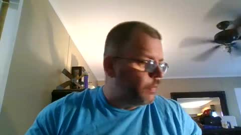 IDKIDCIDGAF online show from September 23, 4:21 pm