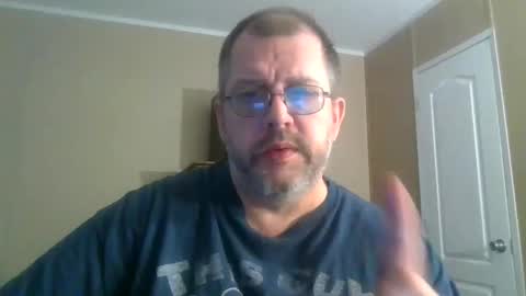 IDKIDCIDGAF online show from March 10, 11:10 pm