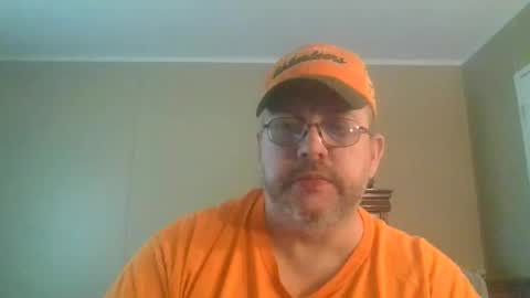 IDKIDCIDGAF online show from April 25, 6:27 pm