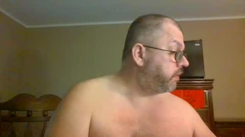 IDKIDCIDGAF online show from June 15, 12:02 am