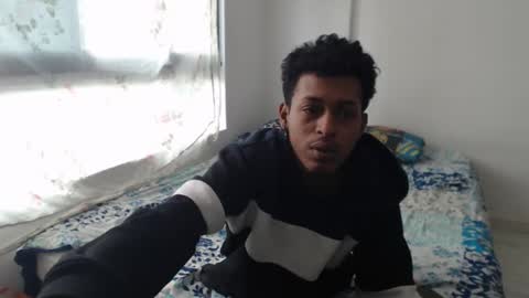 Snapshot of god_chinolatino chatting on May 27, 2:58 pm god_chinolatino online show from May 27, 2:58 pm