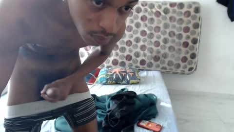 Snapshot of god_chinolatino chatting on June 13, 1:31 pm god_chinolatino online show from June 13, 1:31 pm