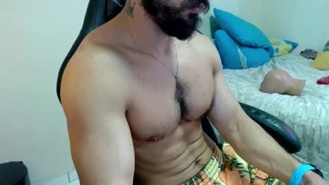 god hunkules online show from February 12, 5:08 pm