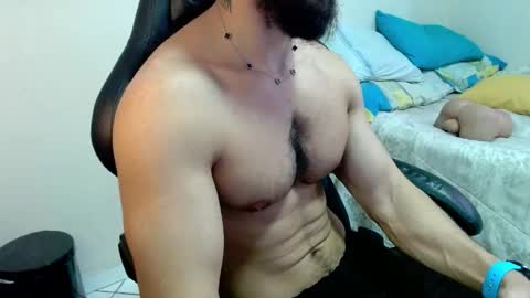 god hunkules online show from February 17, 6:36 pm