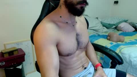 Snapshot of god_hunkules chatting on May 8, 6:57 pm god hunkules online show from May 8, 6:57 pm