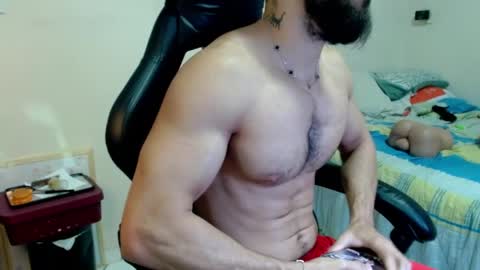 Snapshot of god_hunkules chatting on May 16, 4:39 pm god hunkules online show from May 16, 4:39 pm