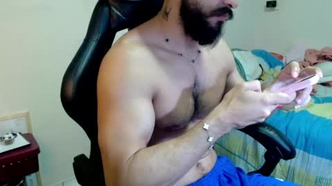 Snapshot of god_hunkules chatting on May 21, 4:14 pm god hunkules online show from May 21, 4:14 pm