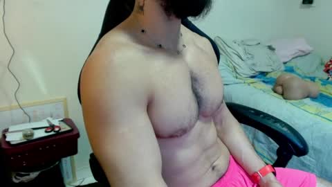 Snapshot of god_hunkules chatting on May 27, 5:54 pm god hunkules online show from May 27, 5:54 pm