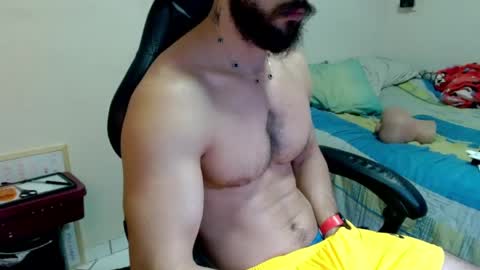 Snapshot of god_hunkules chatting on June 7, 4:44 pm god hunkules online show from June 7, 4:44 pm