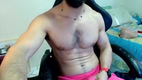 Snapshot of god_hunkules chatting on June 20, 7:16 pm god hunkules online show from June 20, 7:16 pm