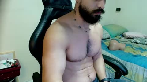 Snapshot of god_hunkules chatting on July 12, 4:20 pm god hunkules online show from July 12, 4:20 pm